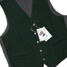 Laden Sie das Bild in den Galerie-Viewer, Classic Wool Vest/Trachtengilet Chest ca. 50cm - Green