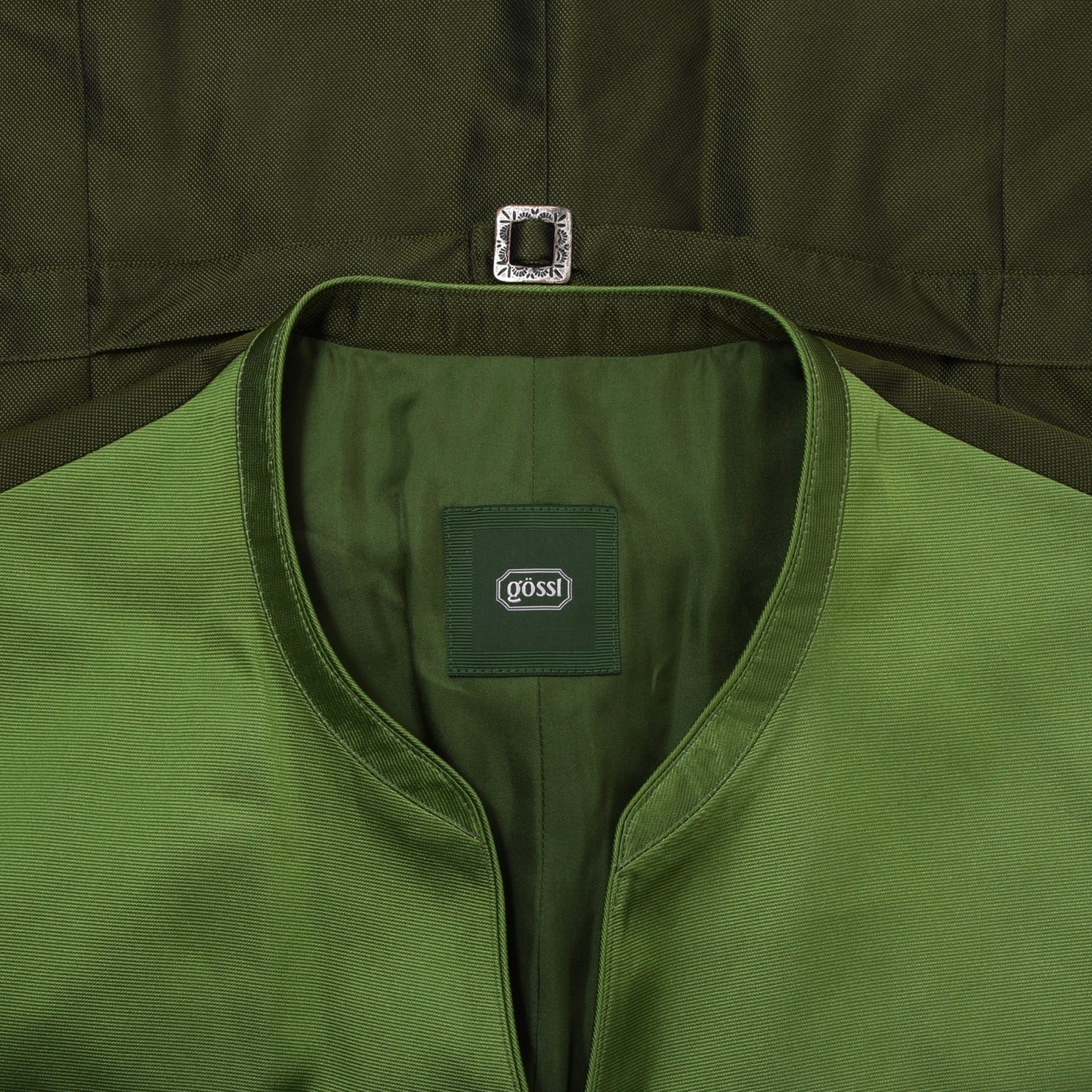 Gössl Silk Vest/Trachtengilet Size 56 ca. 58.5cm - Green