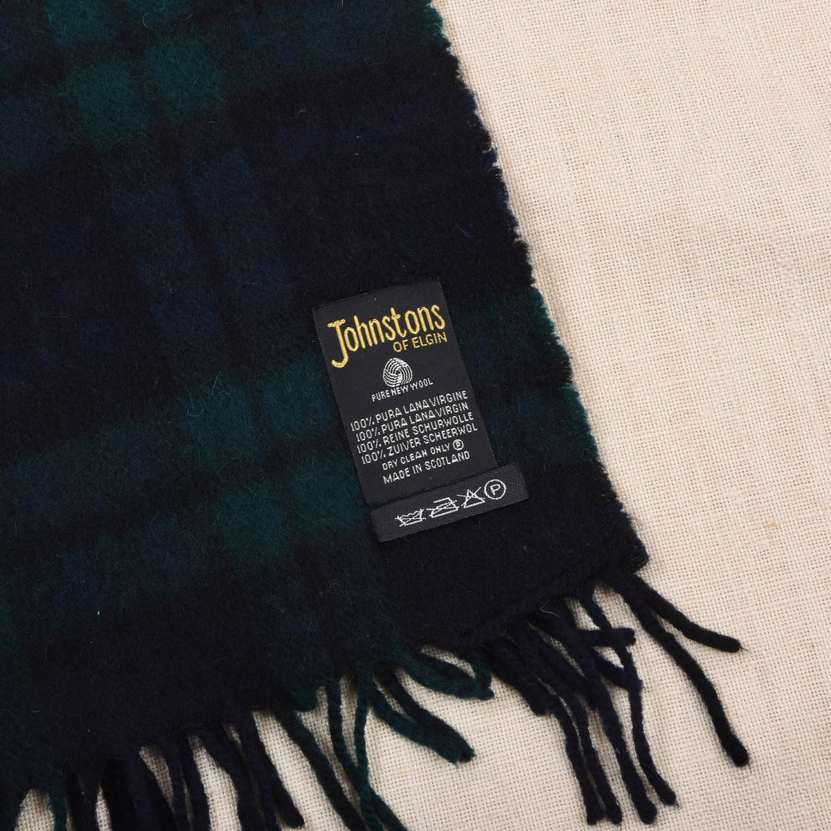 Vintage Johnstons of Elgin 100% Wool Scarf Made in Scotland ca. 139cm - Blackwatch
