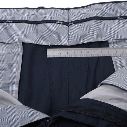 Brioni Baumwollshorts „Cortina“, Größe 52 (ca. 44,5 cm), Marineblau