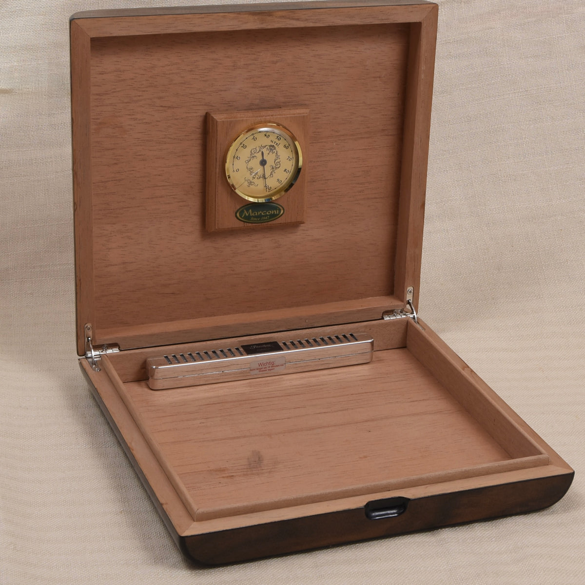 Wooden Humidor + Passatore Humidifier