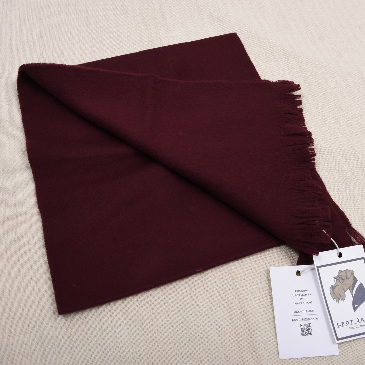 NOS Maestro 100% Wool Scarf Made in Austria ca. 129cm - Bordeaux