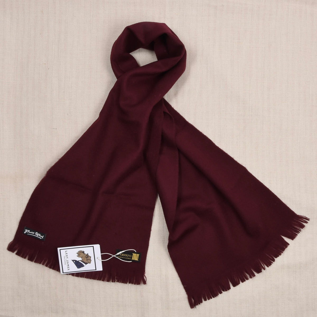NOS Maestro 100% Wool Scarf Made in Austria ca. 129cm - Bordeaux