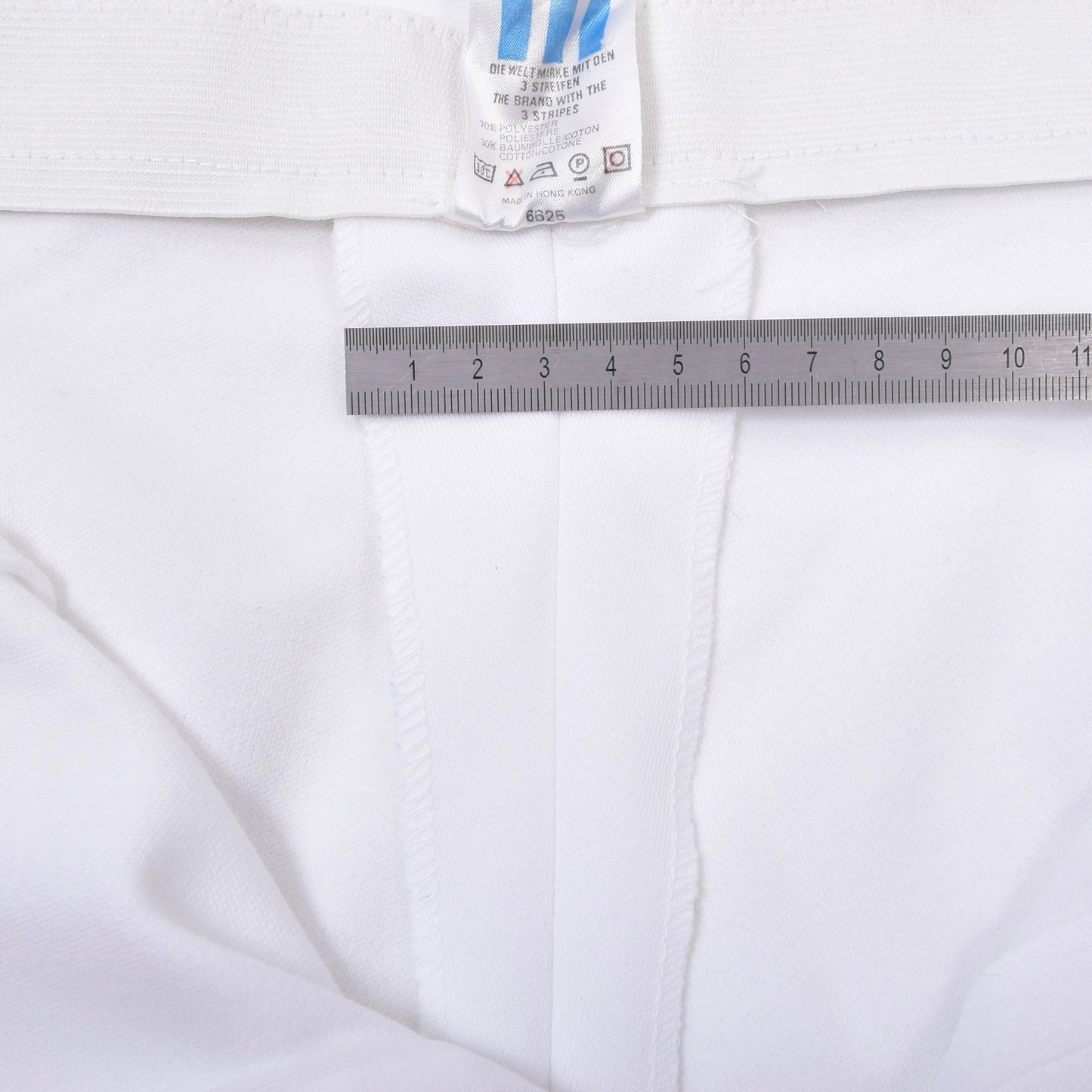 Vintage Adidas Tennis Shorts Size D52 - White