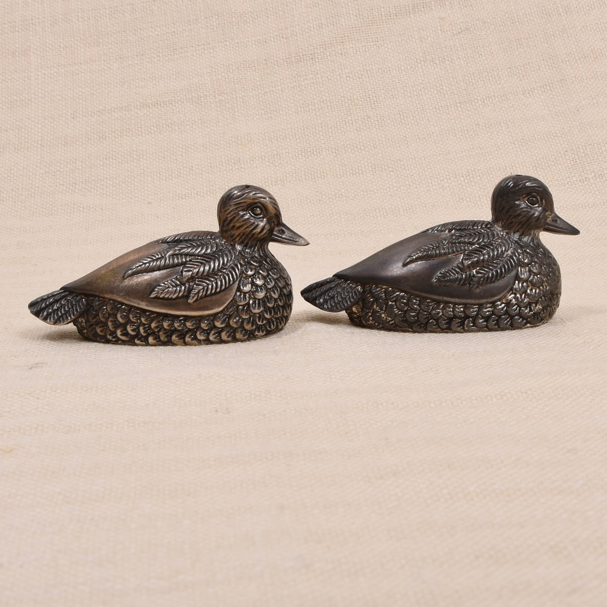 Silea Vintage Silver Plated Salt & Pepper Shakers - Ducks