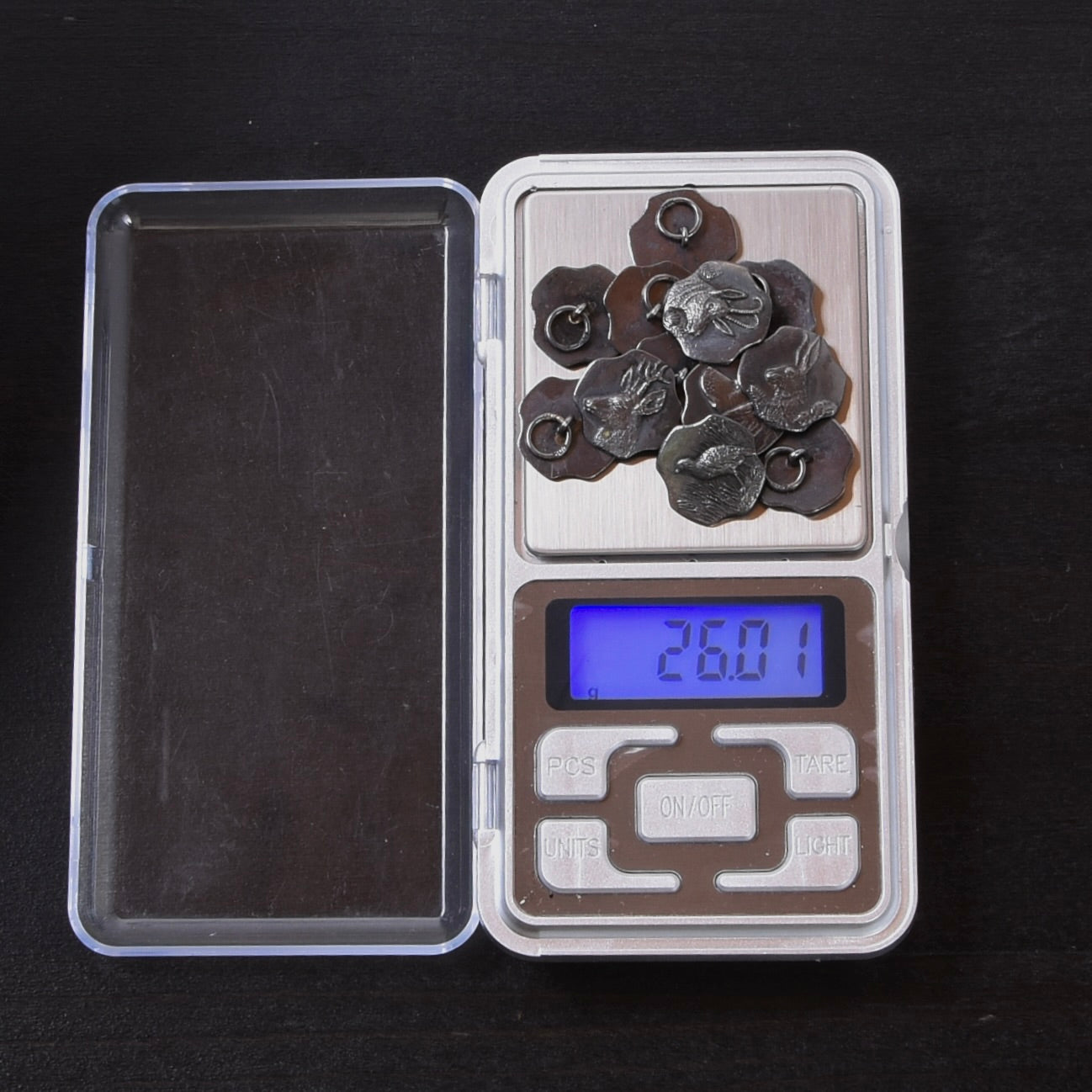 12x .800 Silver Trachten Buttons ca. 26g - Hunting Motif