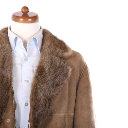 Lammfellmantel mit Pelzkragen, Brustumfang ca. 60 cm – Braun