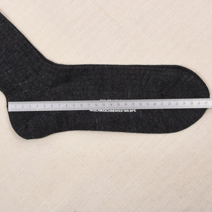 NOS Pascal Wolle Socken Gr. 11/42 Made in Austria - Grau
