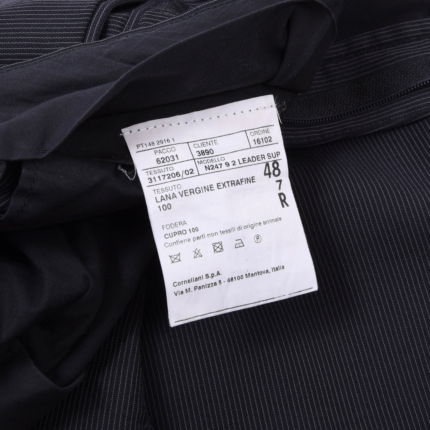 Corneliani 100% Wolle 18,25 Mikron Anzug Größe 48 Brust ca. 50,5cm - Nadelstreifen