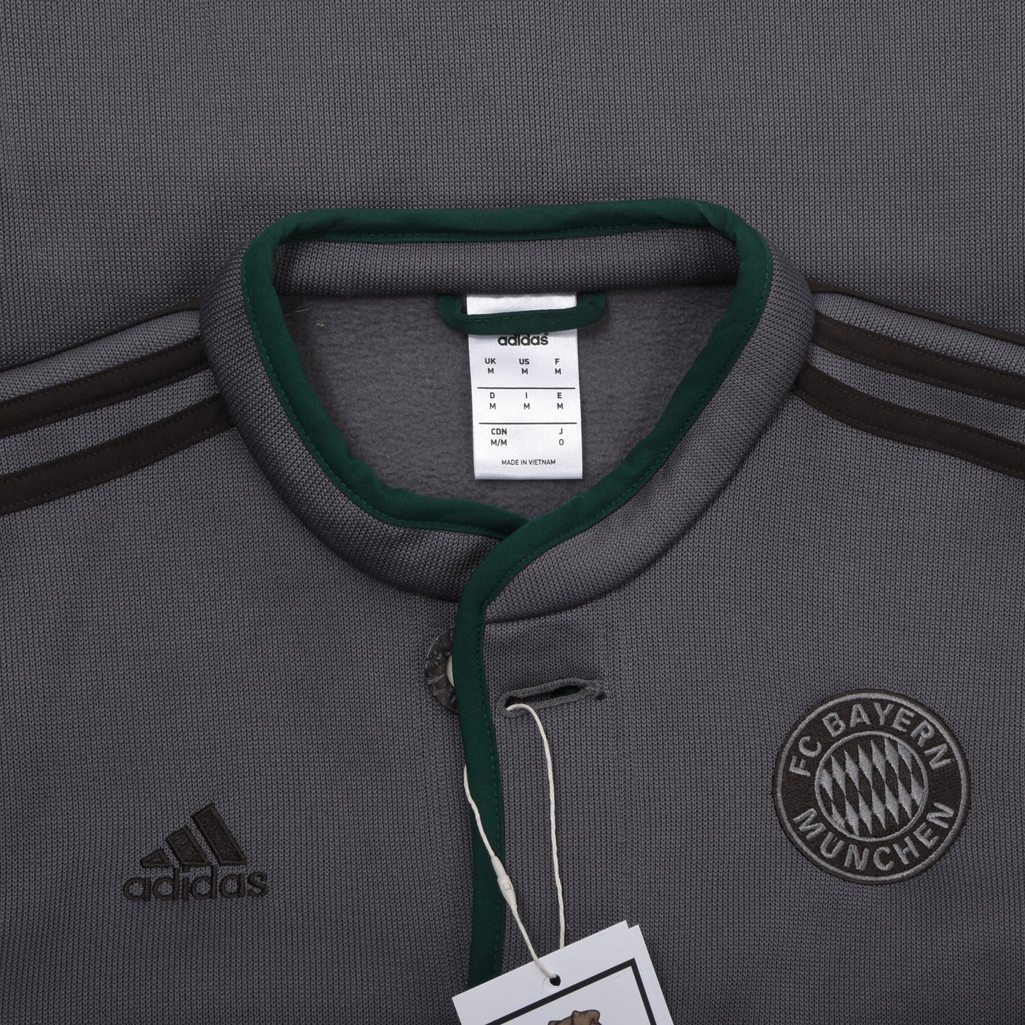 FC Bayern x Adidas 2013 Jacke, Größe M (ca. 52 cm), Grau