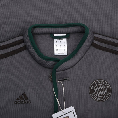 FC Bayern x Adidas 2013 Jacke, Größe M (ca. 52 cm), Grau
