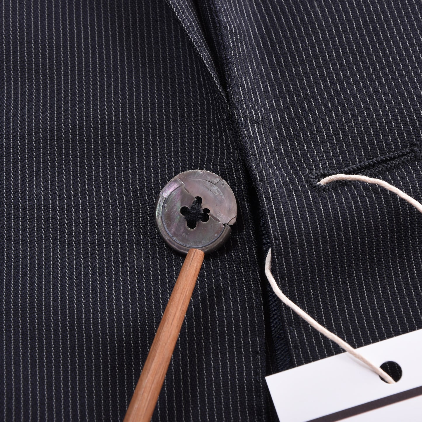 Corneliani 100% Wolle 18,25 Mikron Anzug Größe 48 Brust ca. 50,5cm - Nadelstreifen