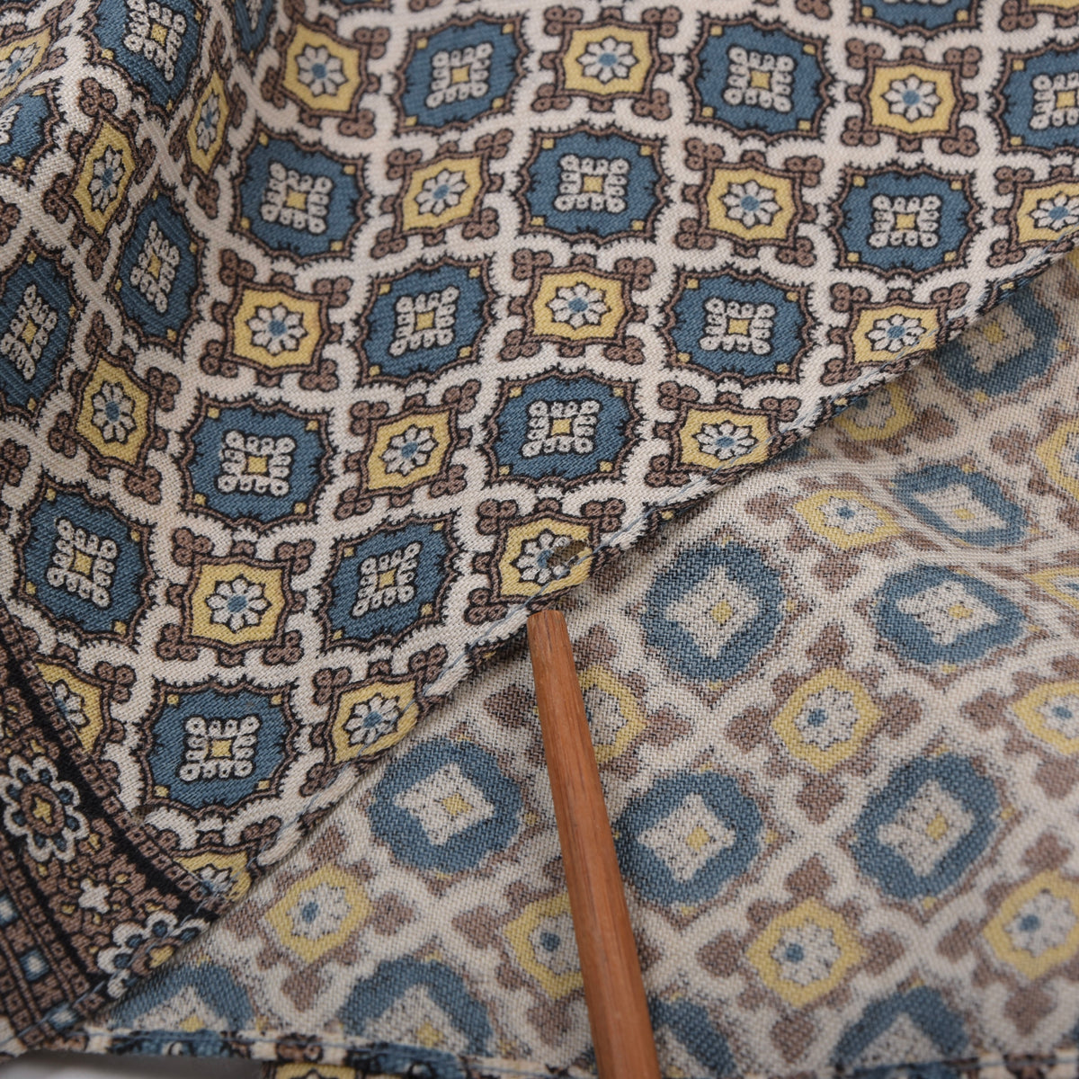 Vintage Wolle Challis Stadtschal ca. 120cm - Blau/Beige