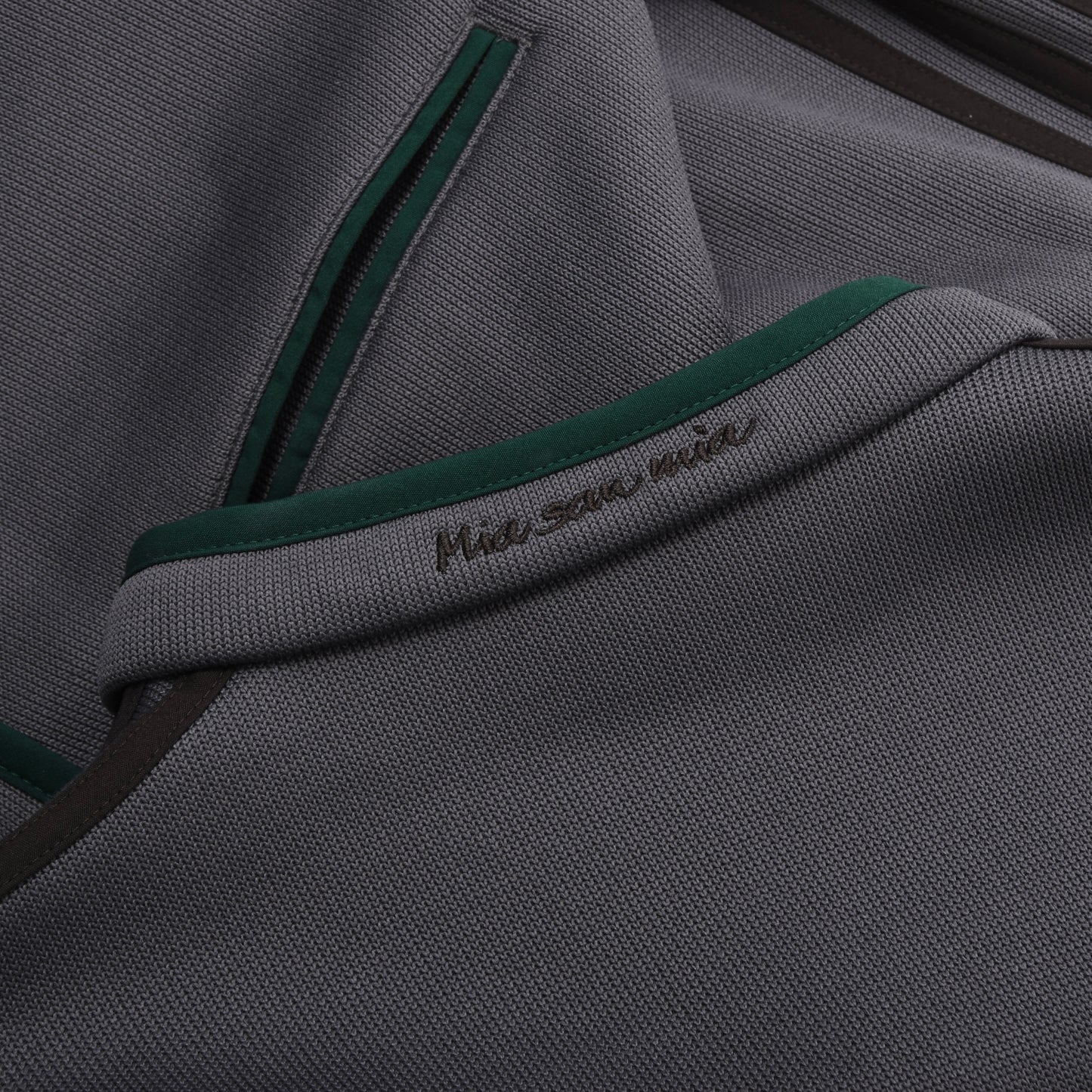 FC Bayern x Adidas 2013 Jacke, Größe M (ca. 52 cm), Grau