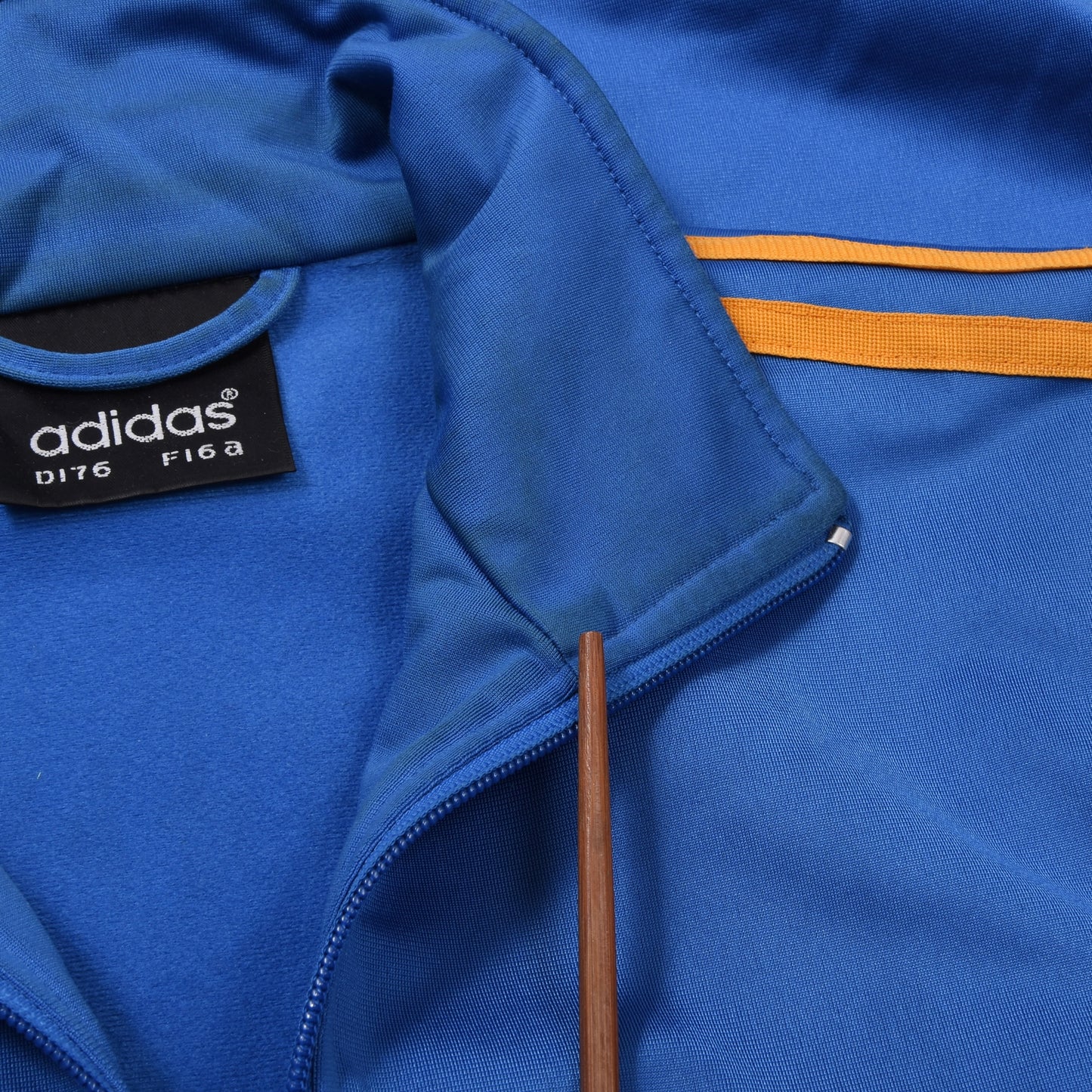 Vintage Adidas Trainingsjacke Größe D174 ca. 55,5cm - Blau/Gelb
