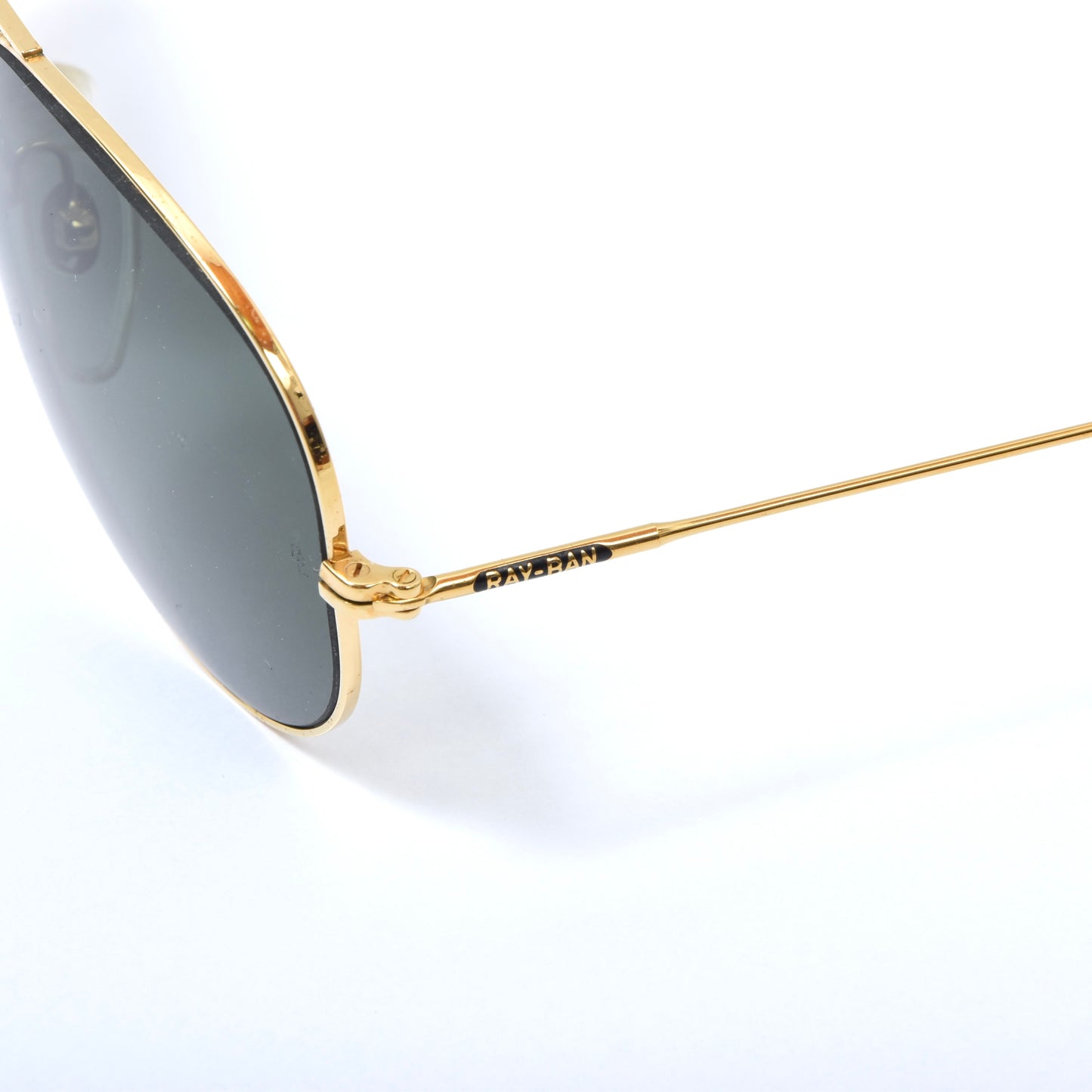 Vintage B&L Ray-Ban Precious Metals W1904 Aviator Sunglasses - Gold