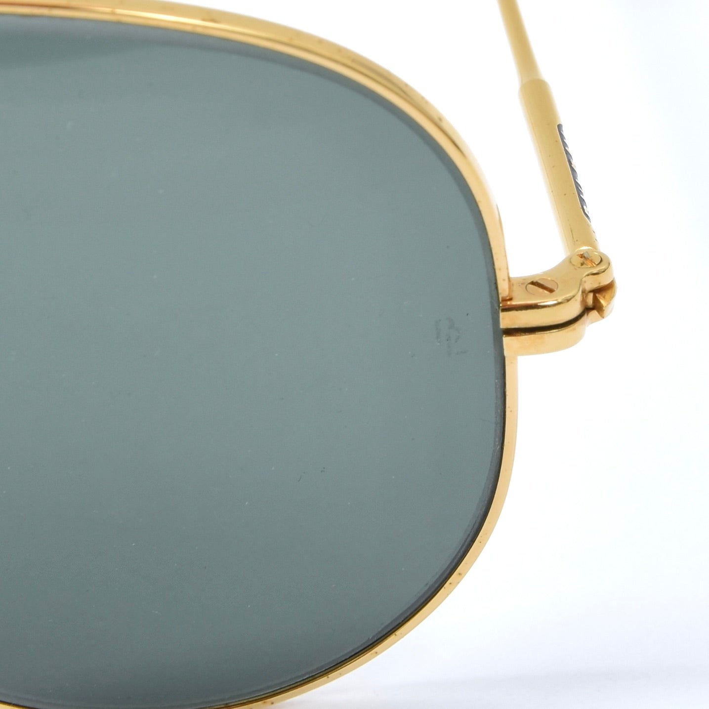 Vintage B&L Ray-Ban Precious Metals W1904 Aviator Sunglasses - Gold