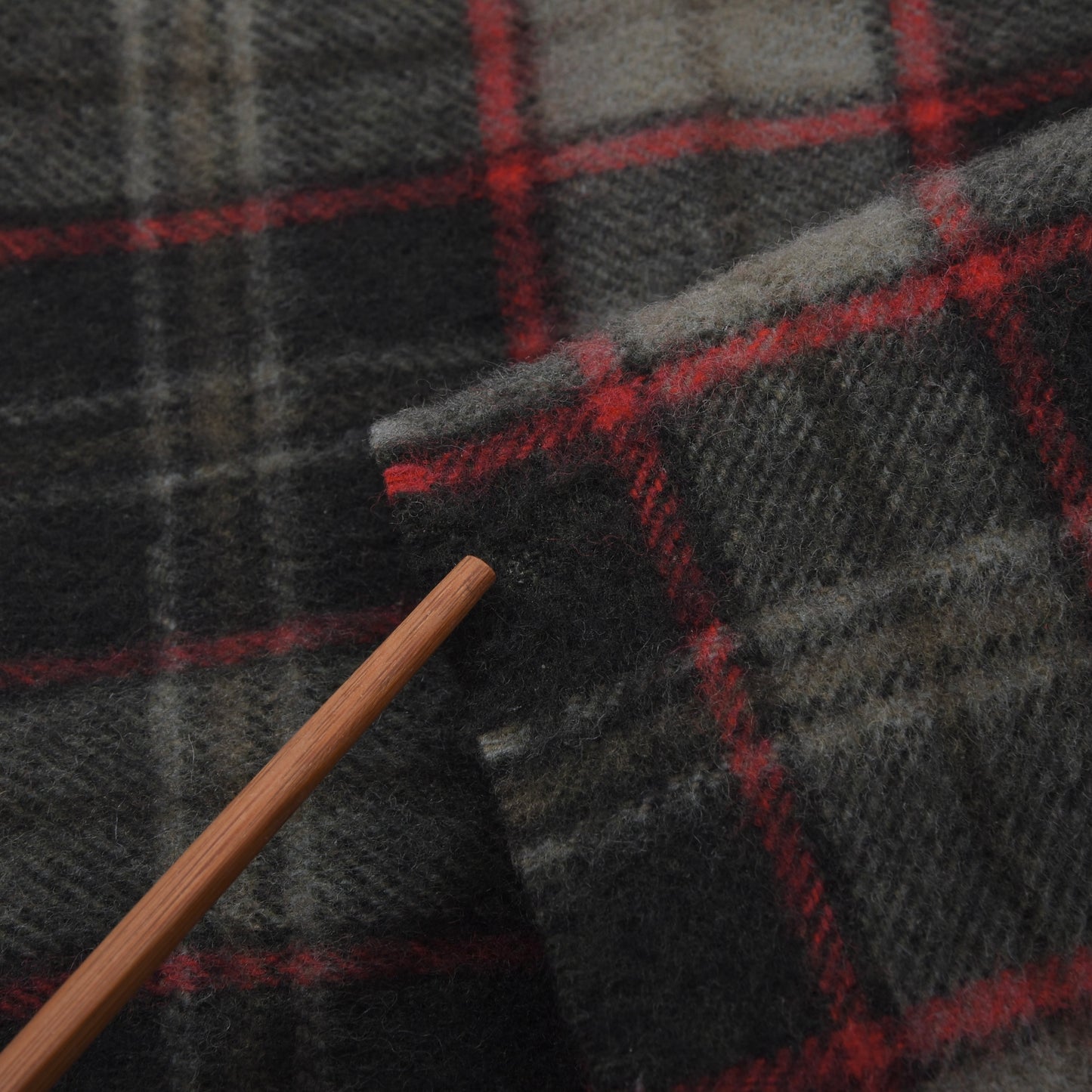 DAKS London Vintage Wool Scarf ca. 137cm - Green Plaid