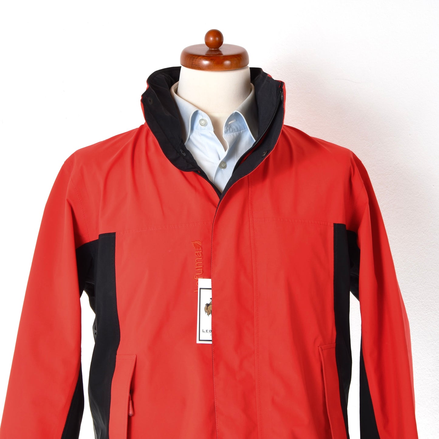 Lafuma Gore-Tex Jacket Size EUR M Chest ca. 56.5cm - Red