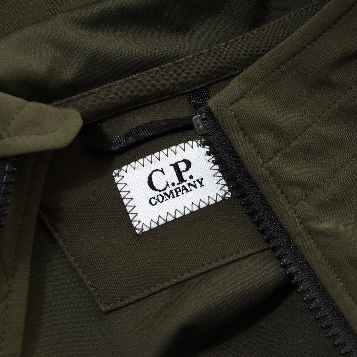 NWT CP Company Goggle Shell R Jacket Size 54 - Green