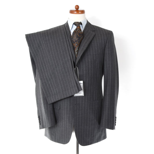 Chester Barrie Wool Suit Size 38 Reg - Grey Stripes