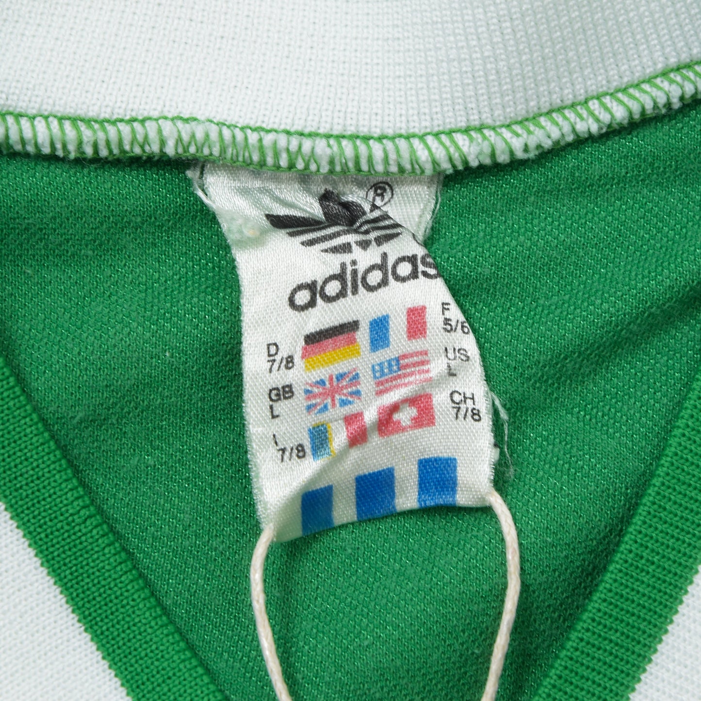 Vintage Adidas Fußball Trikot Größe D 7/8 ca. 49cm - Grün