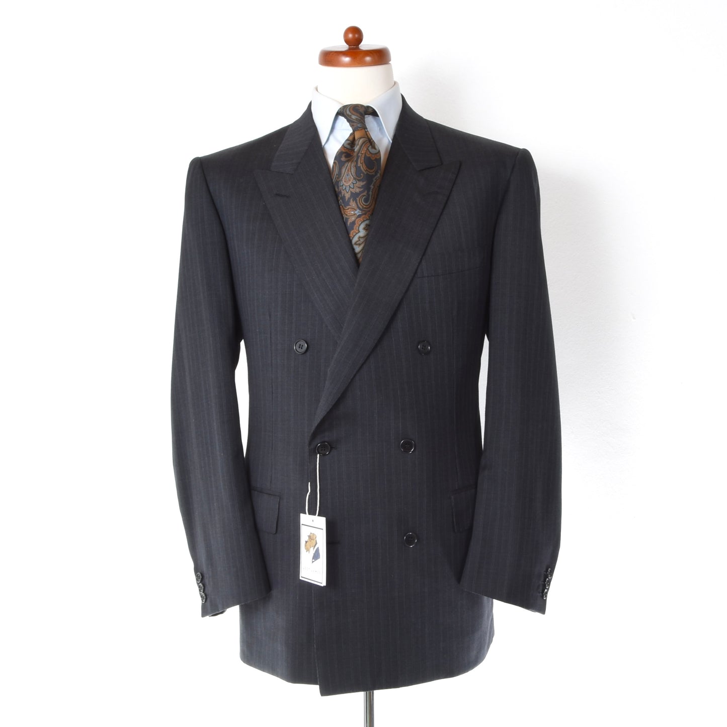 Brioni Double-Breasted Wool Suit Size 54/44 ca. 57cm - Grey Stripe