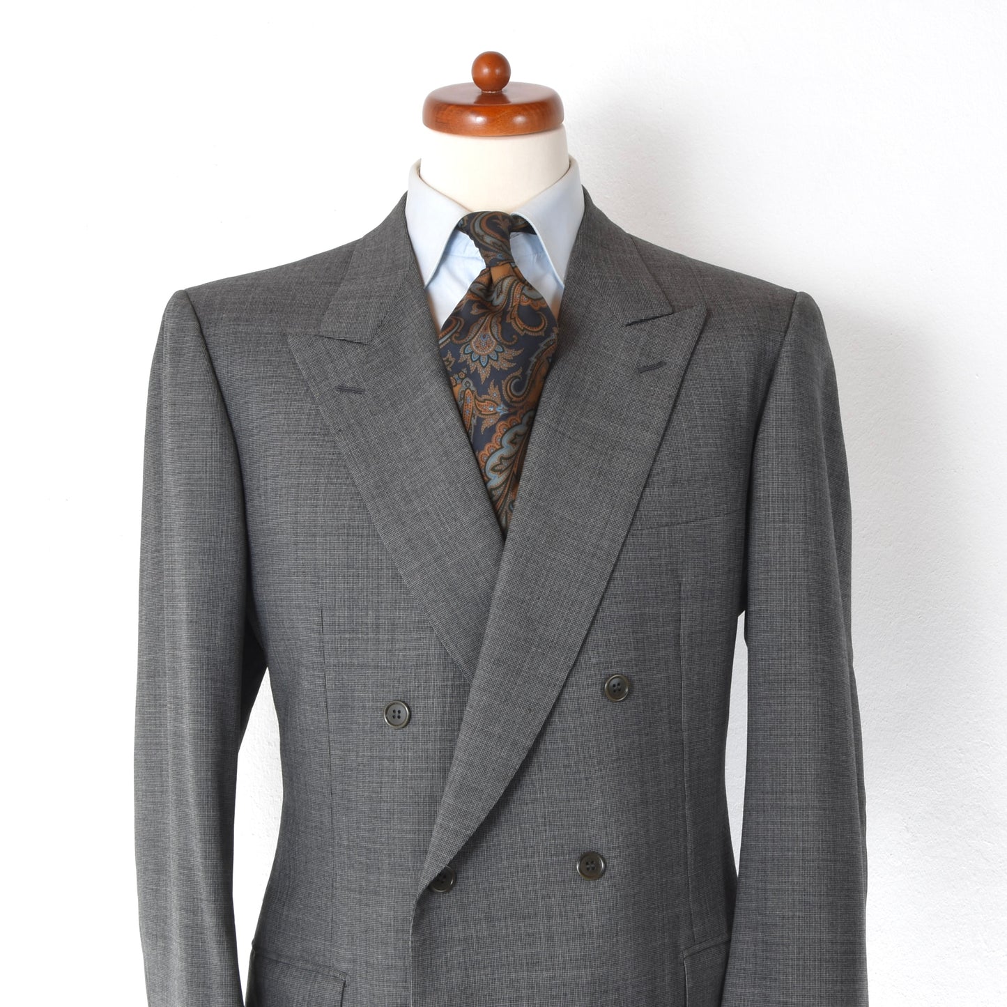 Brioni Double-Breasted Wool Suit Size 54/44 ca. 58cm - Grey