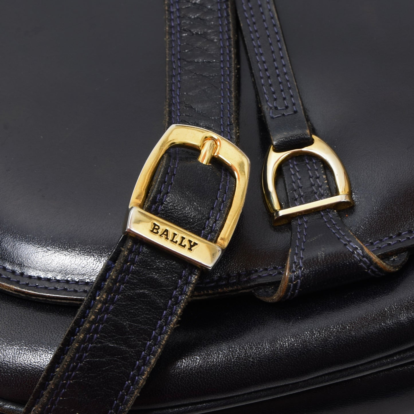 Vintage Bally Leather Saddle Bag/Purse - Midnight Blue