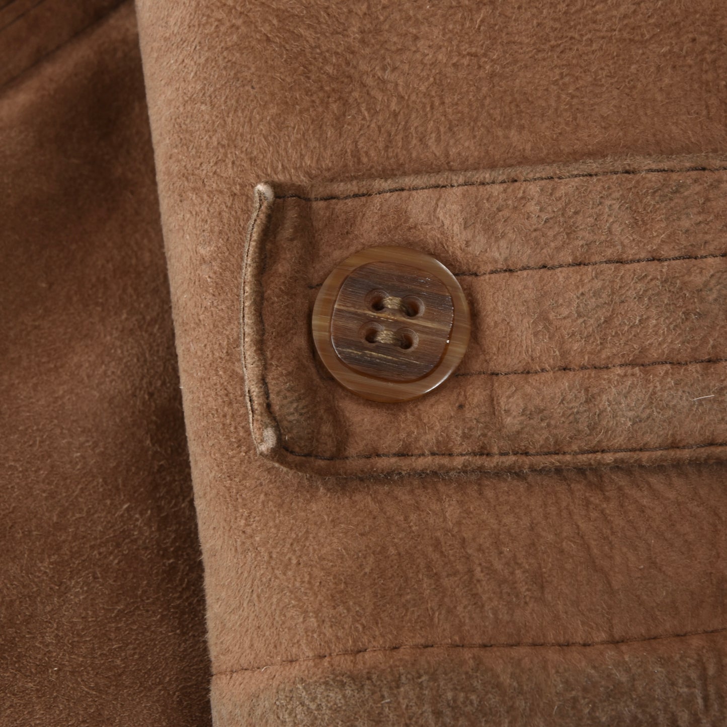 Classic Belted-Back Shearling Coat ca. 56.5cm Chest  - Brown