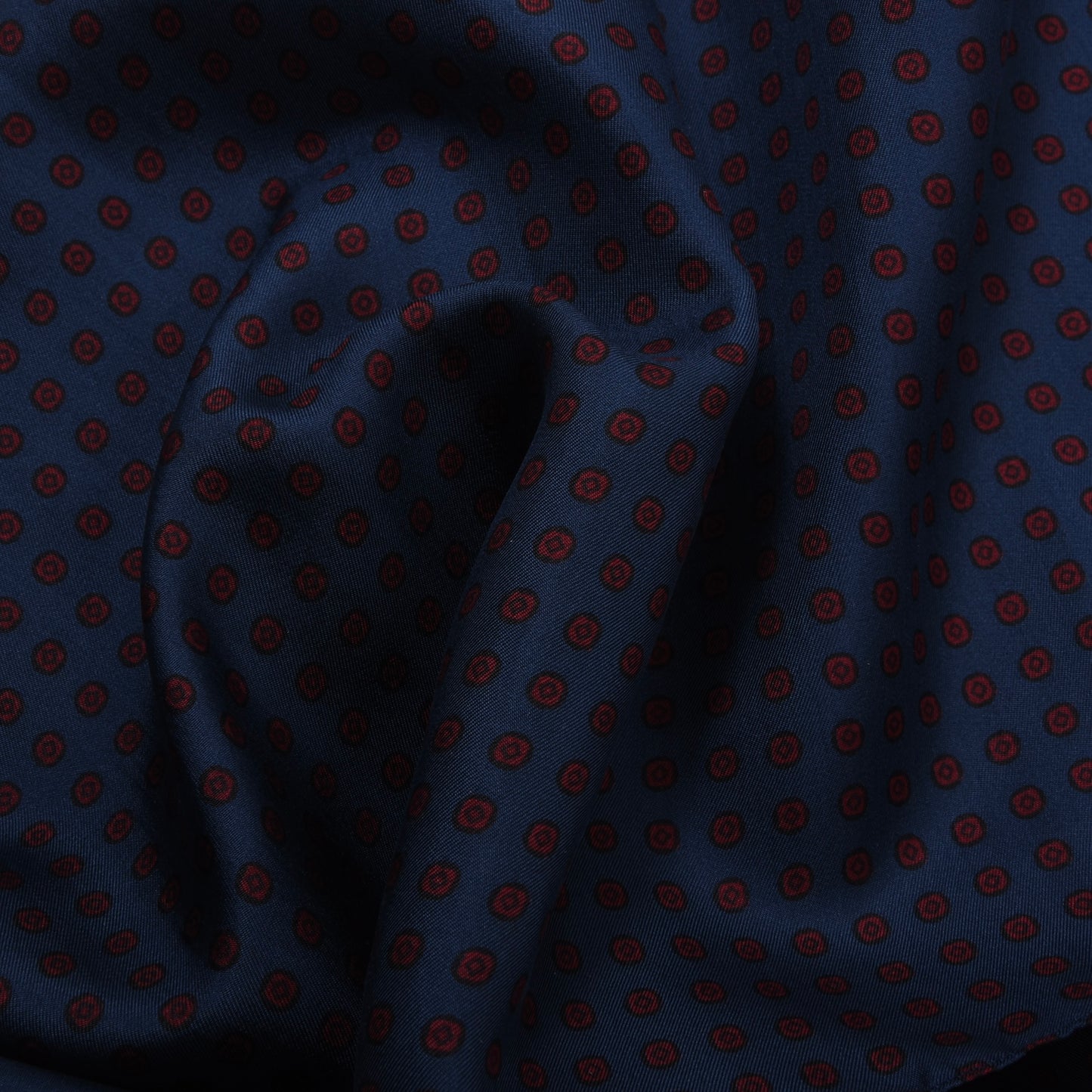 NOS Belvedere Seidenschal, ca. 127 cm – Blau