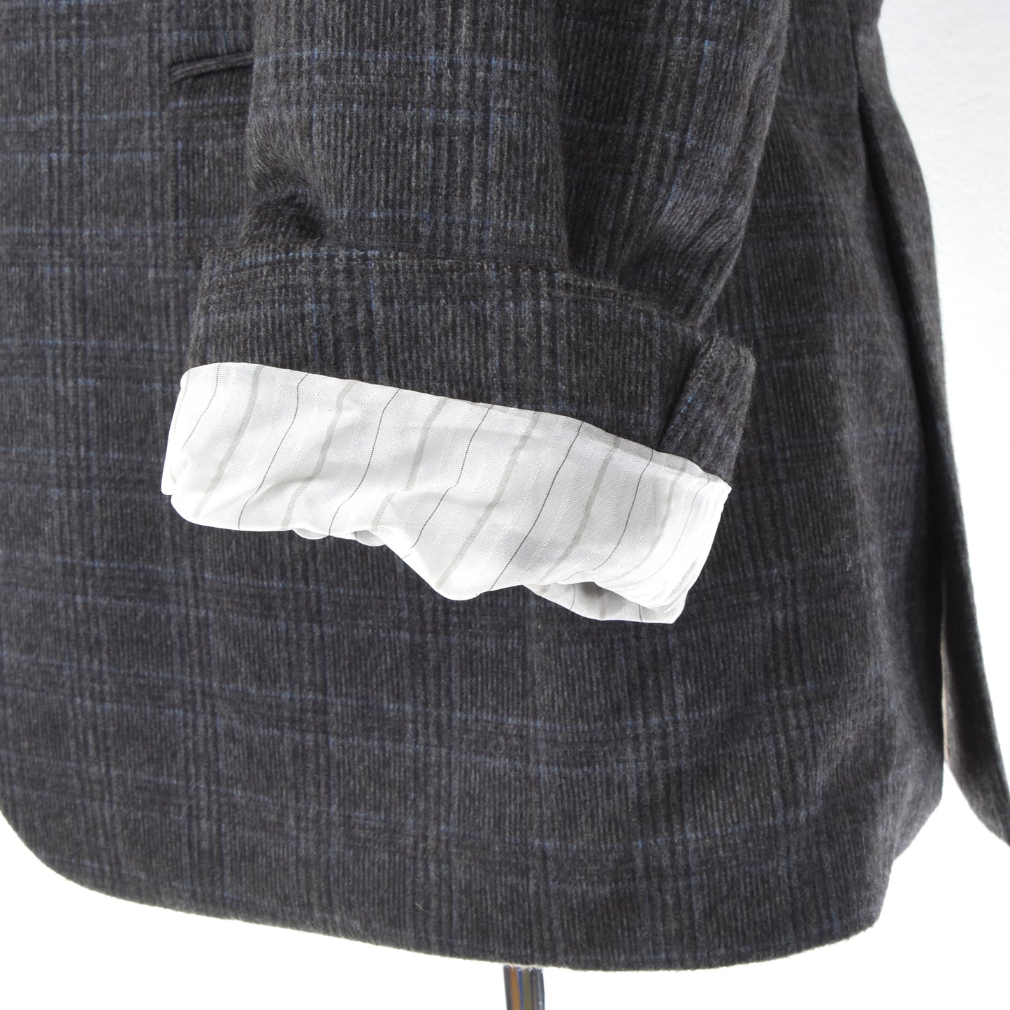 Hugo Boss Wool Blend Jacket Size 46 - Prince of Wales