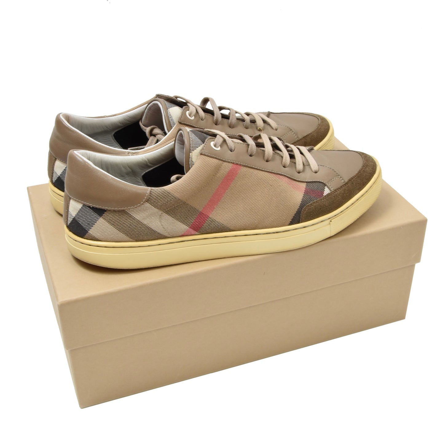 Burberry London Sneakers/Shoes Size 43 - Novacheck