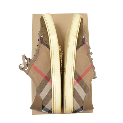 Burberry London Sneakers/Shoes Size 43 - Novacheck