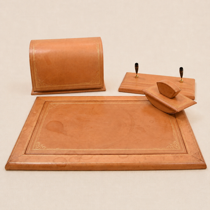 Vintage 4-teiliges Leder-Schreibset mit Wendbarer Schreibunterlage