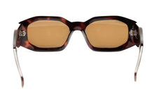 Laden Sie das Bild in den Galerie-Viewer, Vintage Gianni Versace Mod 414 Col 900 Sonnenbrille - Schildpatt