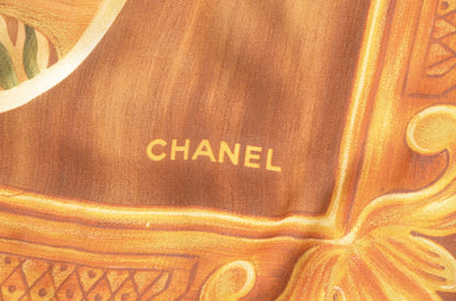 Chanel Seidenschal mit japanischem Vogeldruck