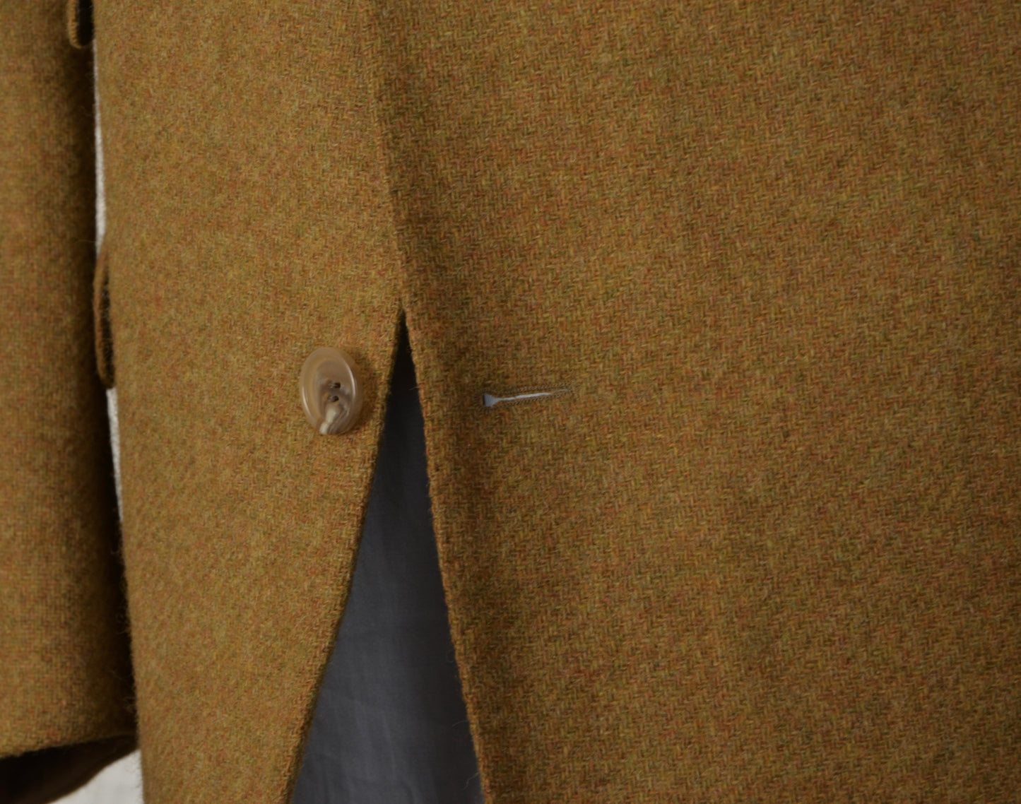 Burberrys Tweed Jacket Size 26 52 Short - Mustard