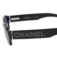 Laden Sie das Bild in den Galerie-Viewer, Chanel 5060B C501/91 Sonnenbrille - Schwarz