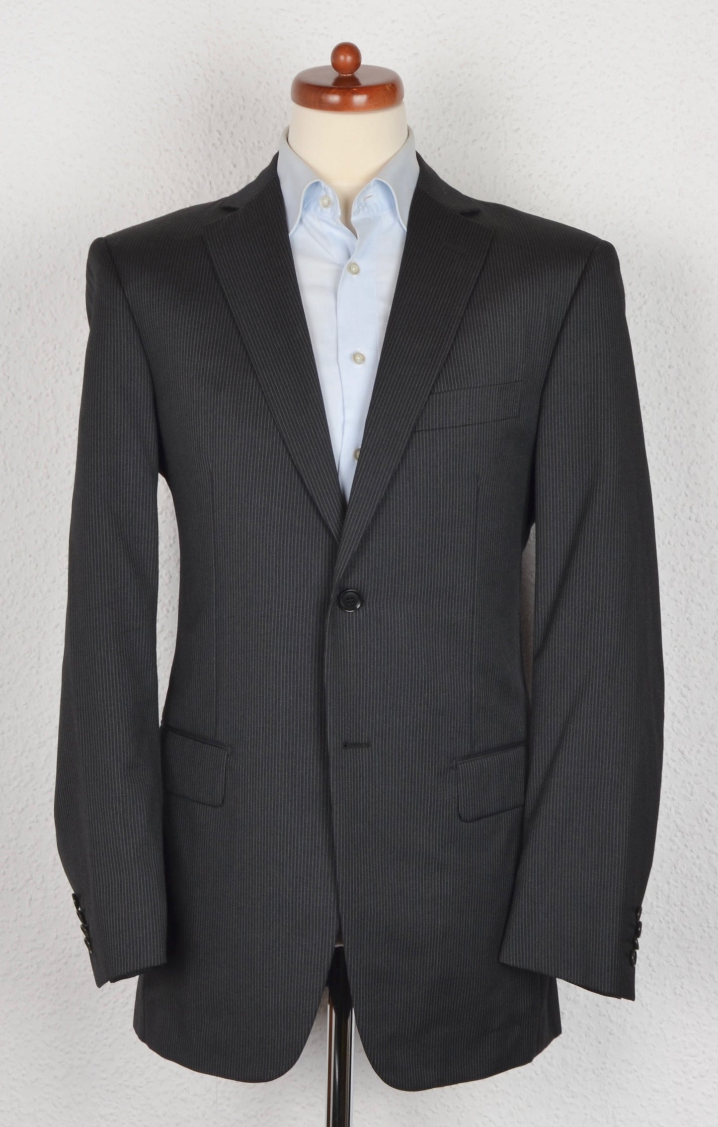 Pal Zileri Wool Suit Size 50 L - Dark Grey Stripe