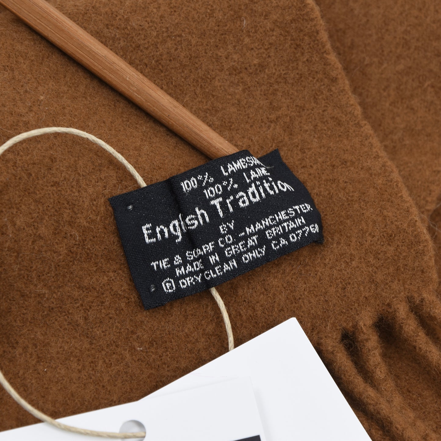 English Tradition by Tie &amp; Scarf Co. Manchester Wollschal – Tabakbraun