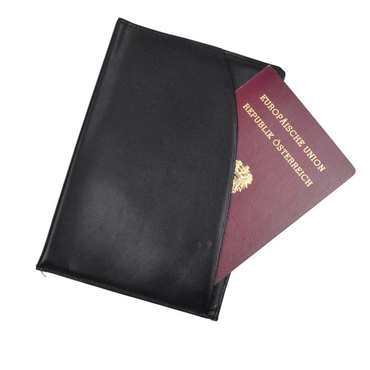 Maître Leather Passport Case/Wallet - Black