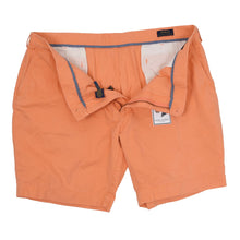 Laden Sie das Bild in den Galerie-Viewer, Klassische Polo Ralph Lauren Shorts Größe W42 - Orange