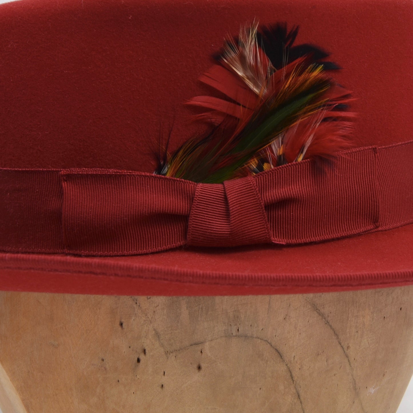 Akubra Hat 8cm Brim Model 'Squatter' Size 54 - Red