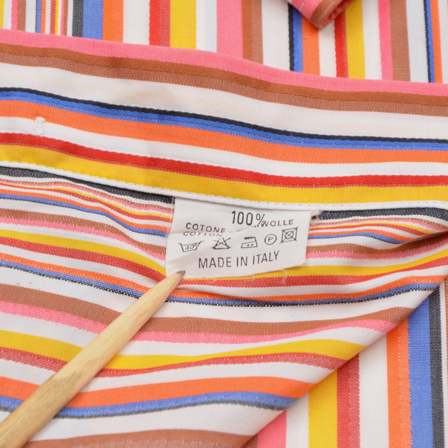 Etro Milano Hemd Größe 40 - Regenbogenstreifen