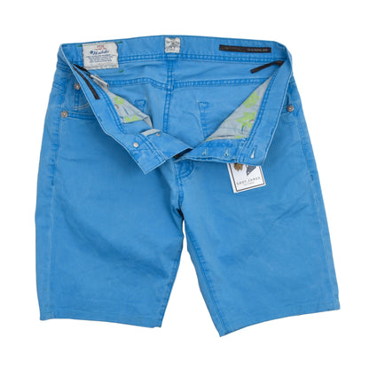 PT05 Waikiki Shorts Size 33 - Blue/Teal