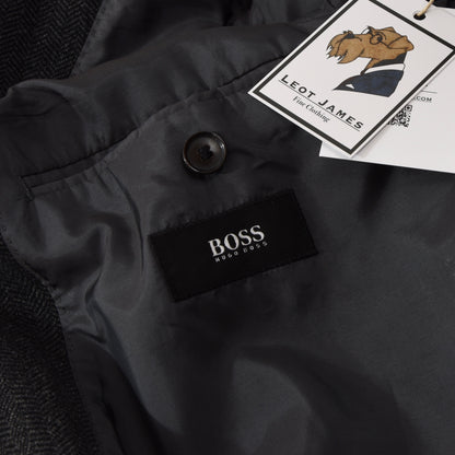 Hugo Boss Herringbone Wollmantel Größe 54