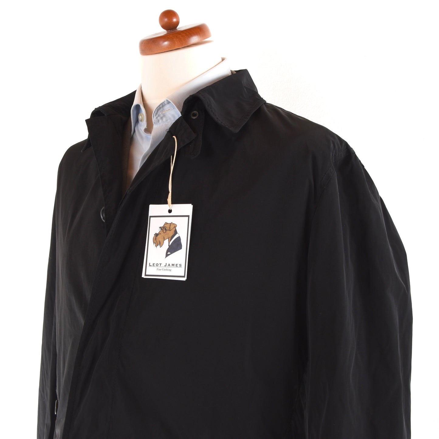 Armani Collezioni Wasserfester Trenchcoat Größe 56 - Schwarz