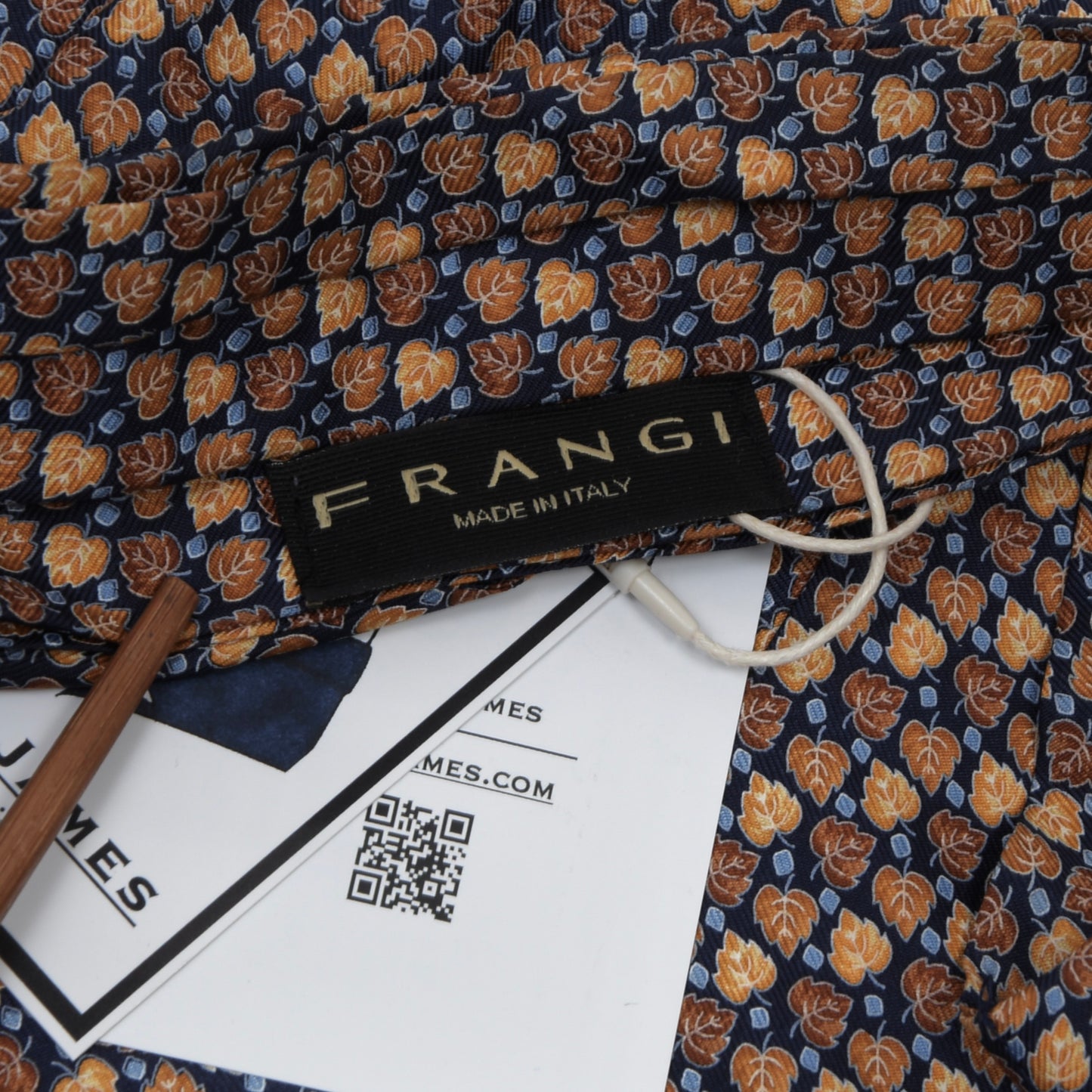 Frangi Silk Ascot/Cravat - Leaf Print