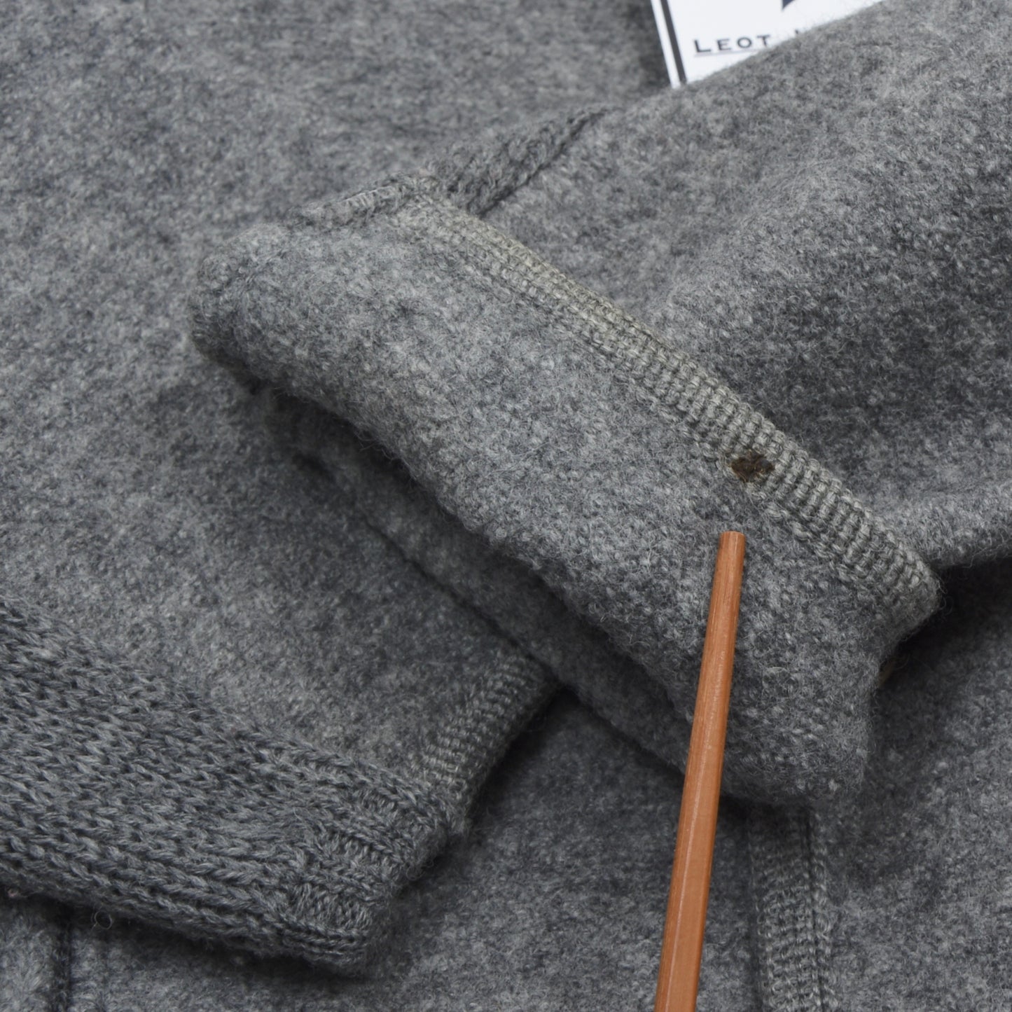 Giesswein Woll Cardigan Pullover/Jacke Größe 48 - Grau